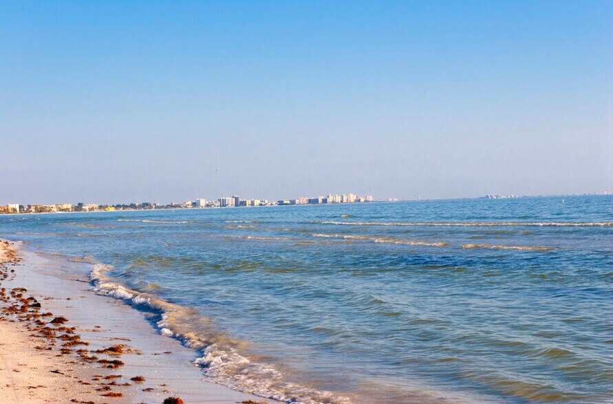 Building Photo - 9311 Lennex Ln