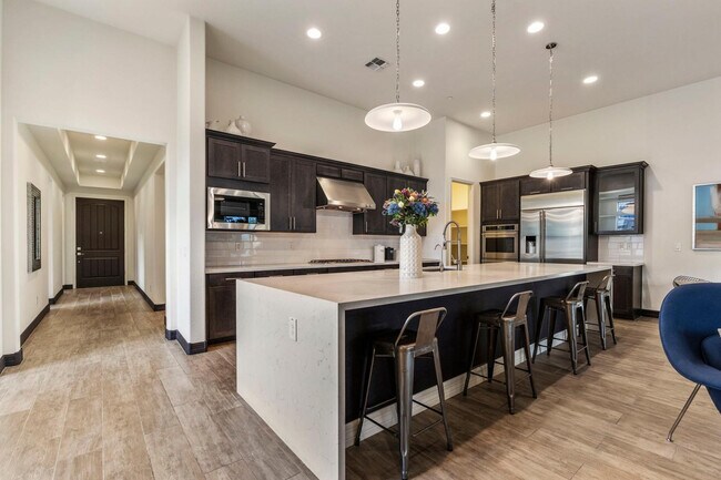 Building Photo - 10437 E Monterra Way