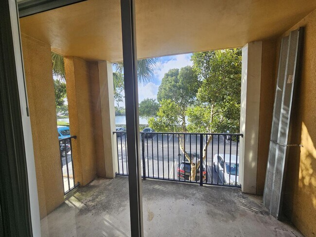 Building Photo - 2351 W Preserve Way
