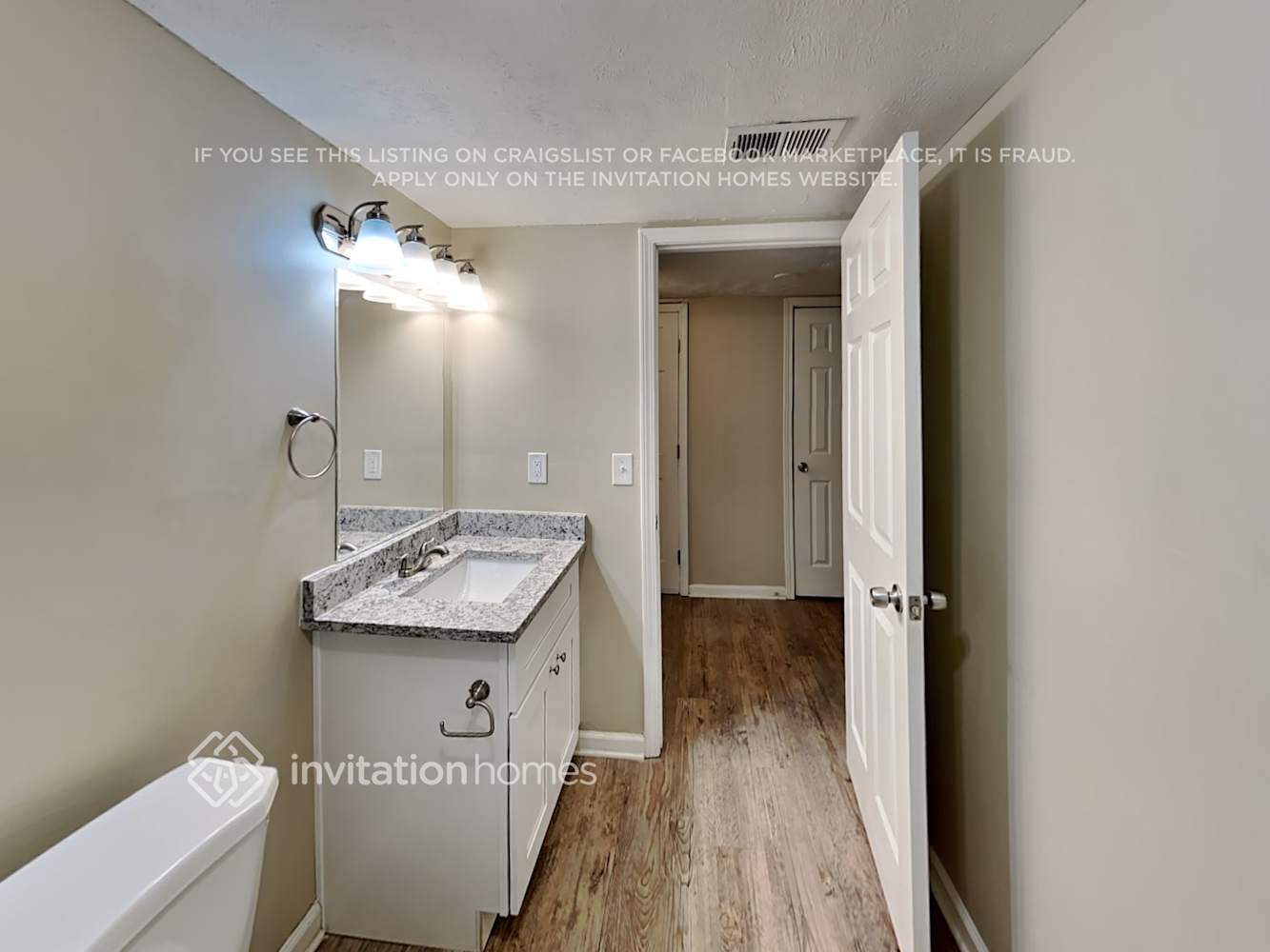Building Photo - 595 Rivercrest Dr