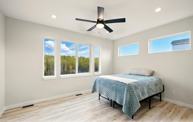 Building Photo - 5273 W Jaxton Cir