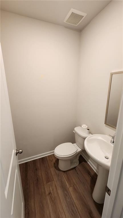 Building Photo - 1625 Villageside Ct