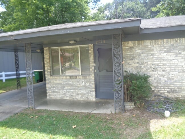 Building Photo - 2915 Wynne Dr