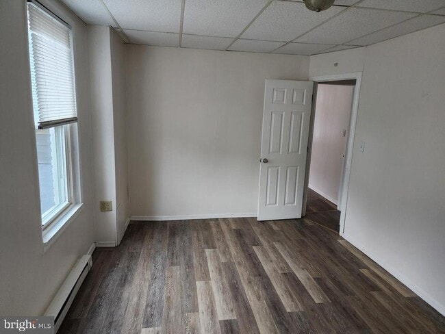 Building Photo - 253 E Ettwein St