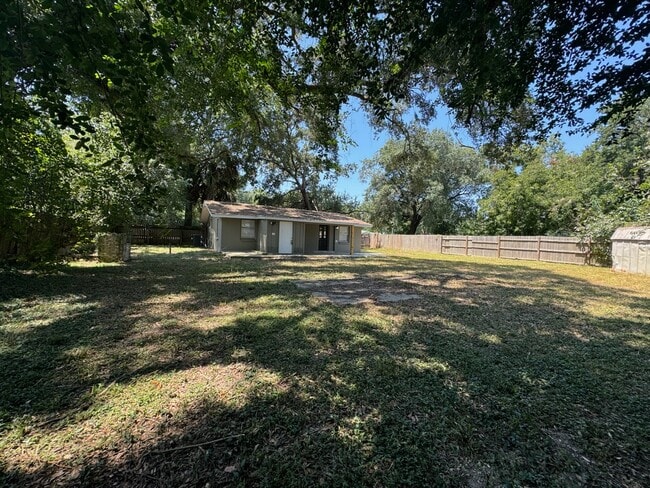 Building Photo - 12 Concordia Blvd