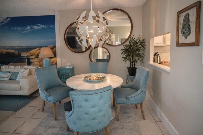 Building Photo - 3530 NW 52nd Ave