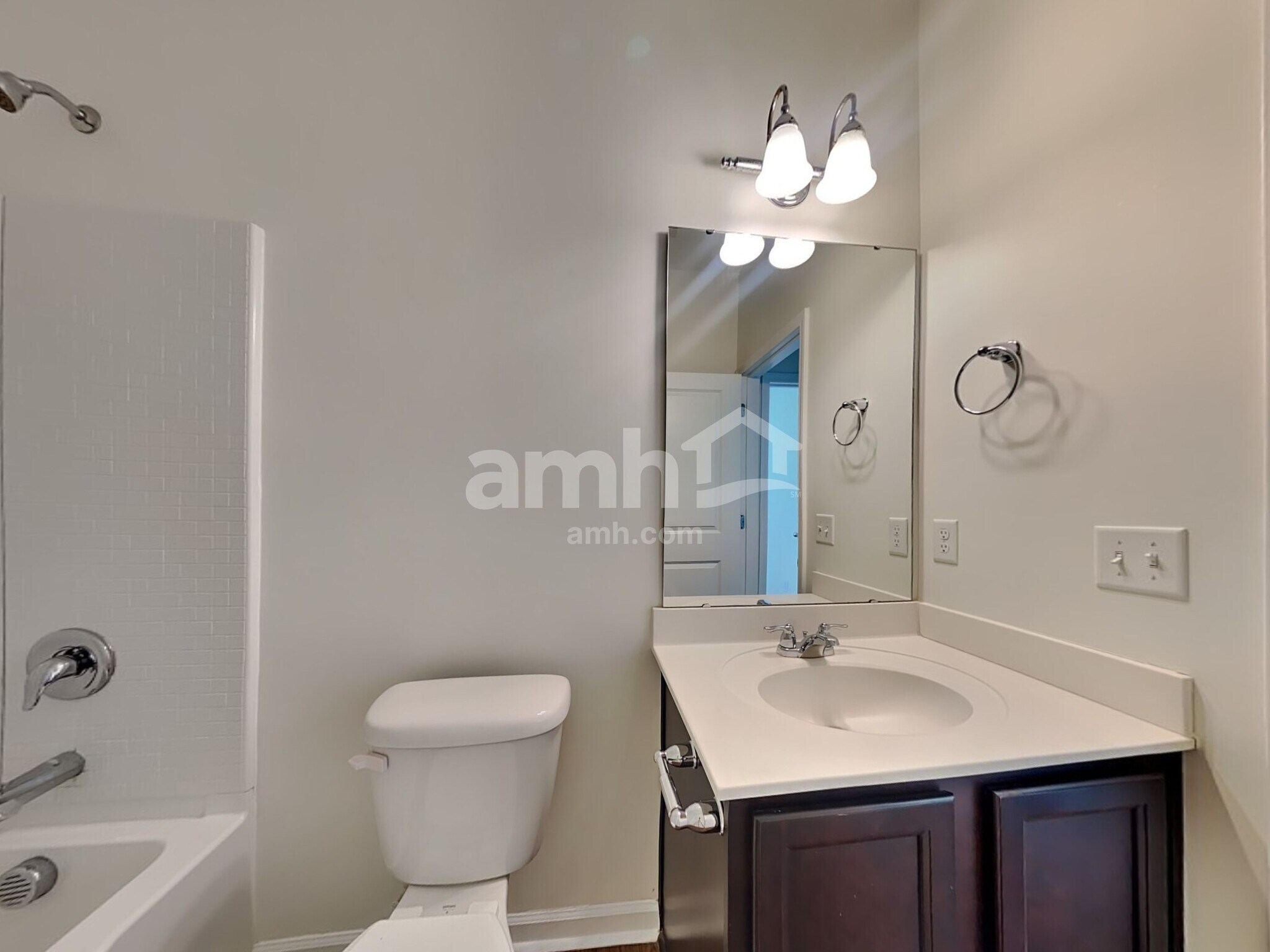 Building Photo - 224 Orion Way