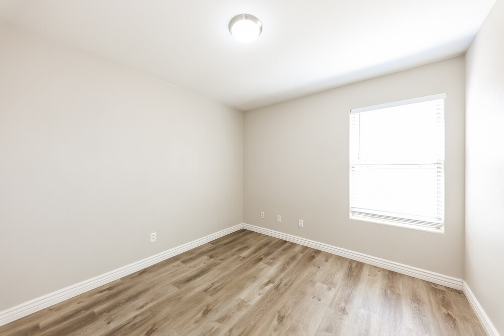 Building Photo - 3556 S Adelle