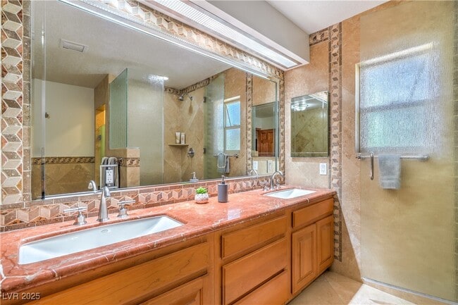 Building Photo - 3480 W Mesa Verde Ln