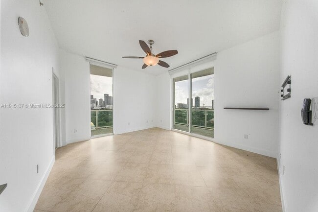 Building Photo - 2525 SW 3rd Ave