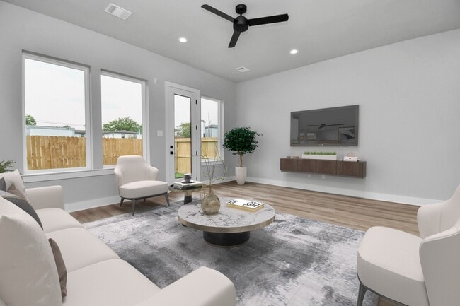 Building Photo - 6817 Peerless St