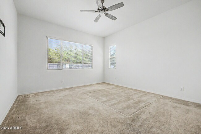 Building Photo - 20523 W Rosewood Ln