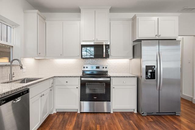 Building Photo - 506 E Kimball St