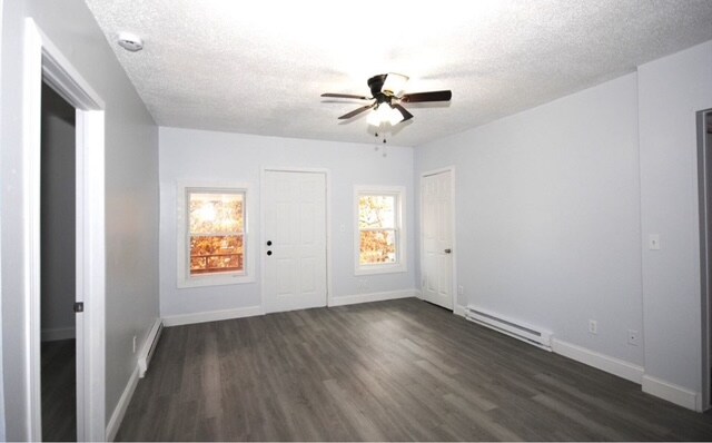 Building Photo - 72 Hall St