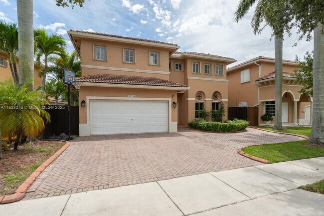 Building Photo - 12716 SW 136th Terrace