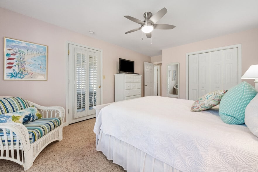 Building Photo - 366 Masters Dr