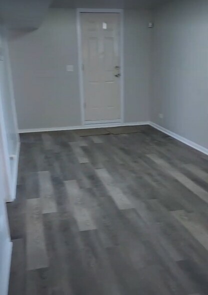 Building Photo - 6530 S Union Ave