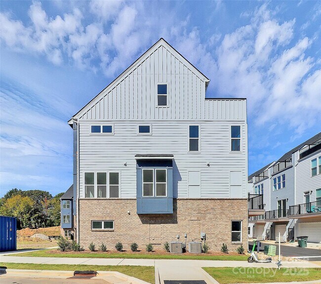 Building Photo - 1103 Kokomo Ln