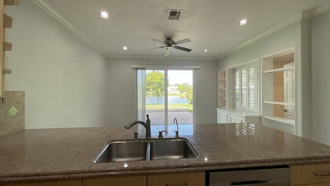 Building Photo - 4857 Victoria Cir