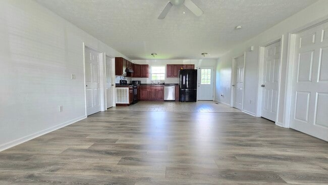 Building Photo - 1863 Country Meadows Dr