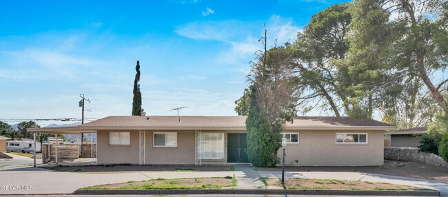 Primary Photo - 4200 Wallington Dr