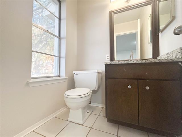 Building Photo - 2641 Arlington Ln