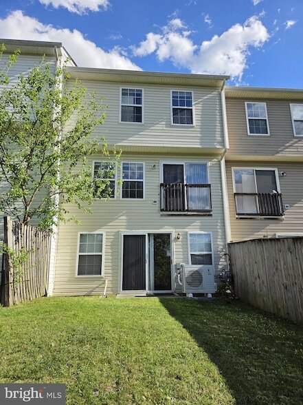 Building Photo - 403 Hupps Hill Ct
