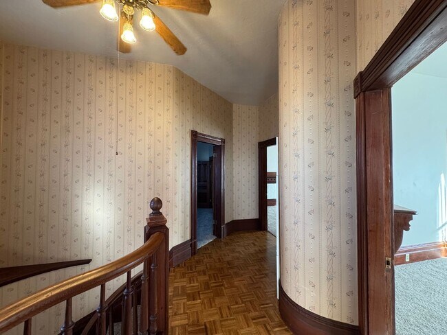 Building Photo - 801 Summer St