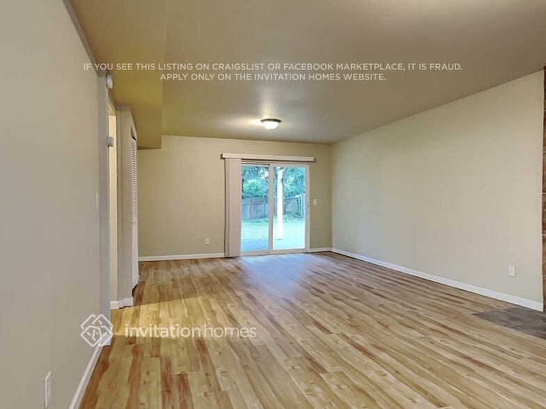 Building Photo - 33628 27th Pl SW