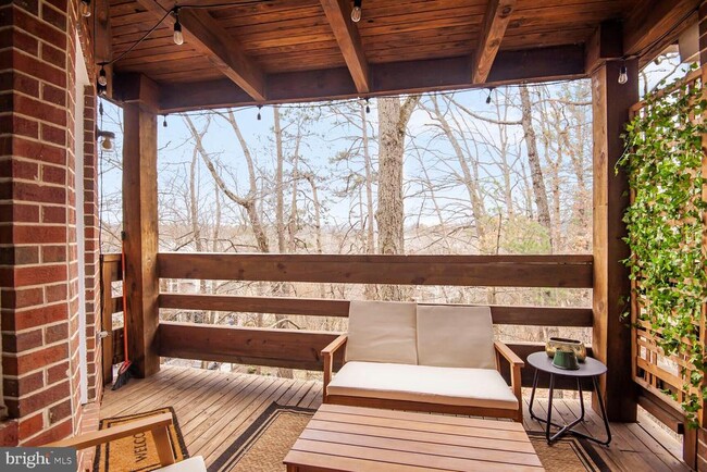 Building Photo - 11110 Beaver Trail Ct