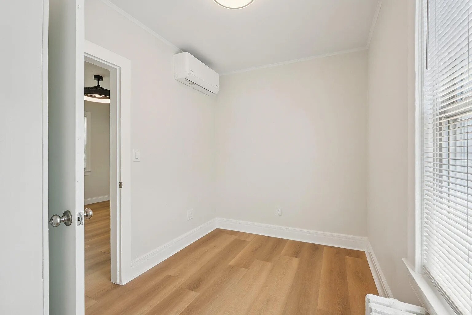 Bedroom - 332 Locust Ave