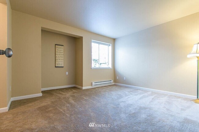 Building Photo - 1 Bedroom 1 Bathroom + Amenities in Mountl...