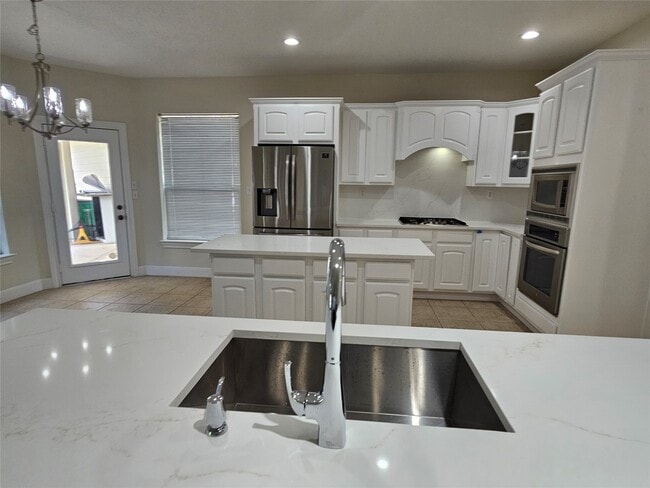 Building Photo - 12503 Rosewood Way Ln