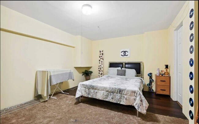 Building Photo - 1272 Paddington Rd