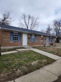 Building Photo - Brick Duplex