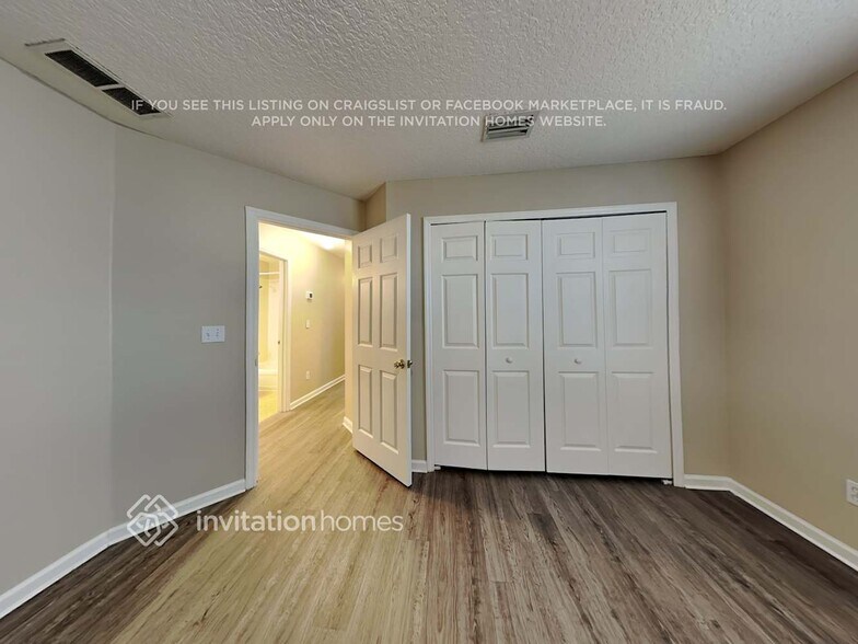 Building Photo - 13948 Bradley Cove Rd