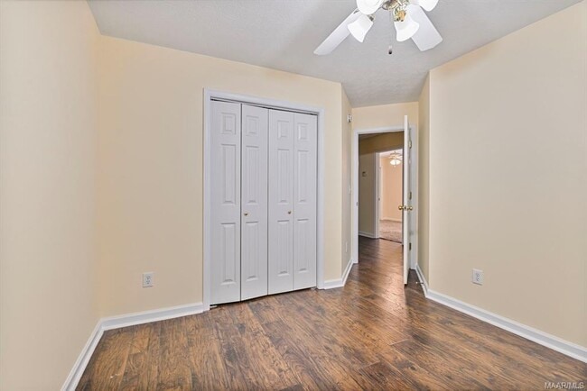 Building Photo - 3830 Claiborne Cir
