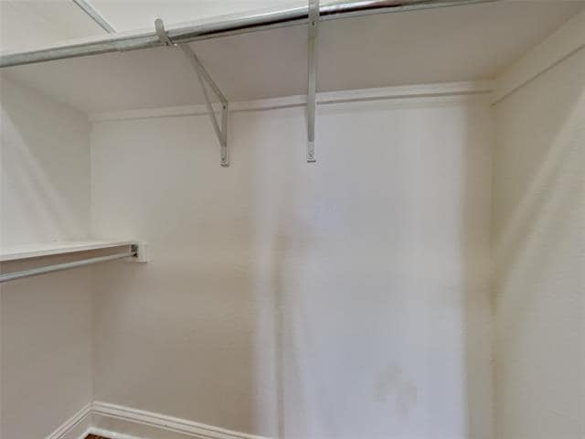 Building Photo - 7224 Scotland Ct