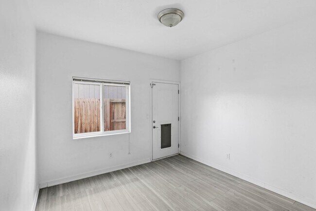 Building Photo - 3465 Avenue C