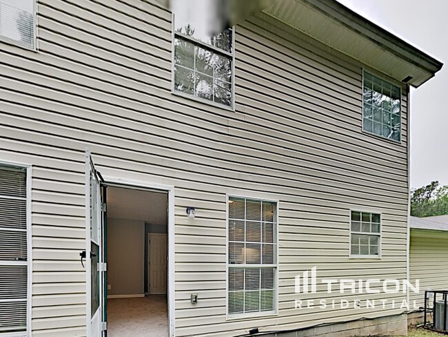 Building Photo - 2996 Aberdeen Way