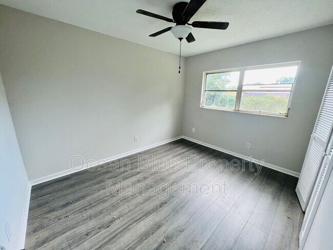 Building Photo - 3421 Tricon Ln