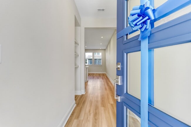 Building Photo - 14167 Pier Ln