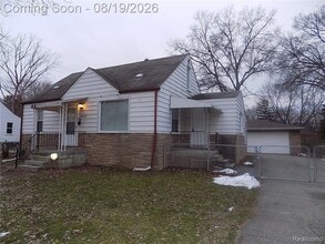 Building Photo - 23705 Hill Ave