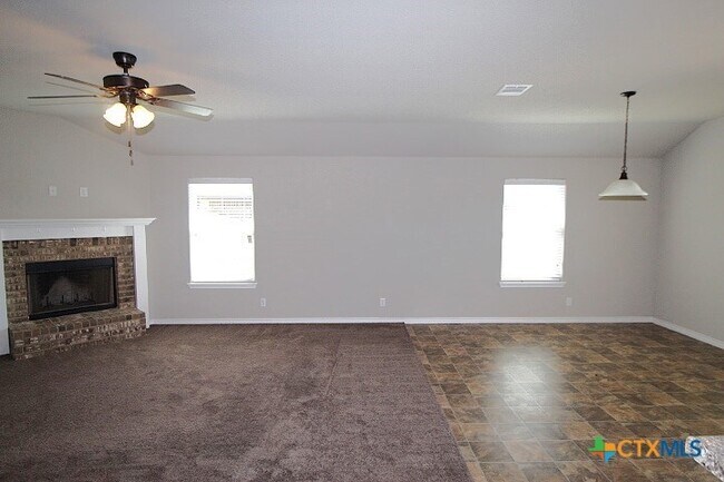 Building Photo - 7301 Oliver Loving Dr