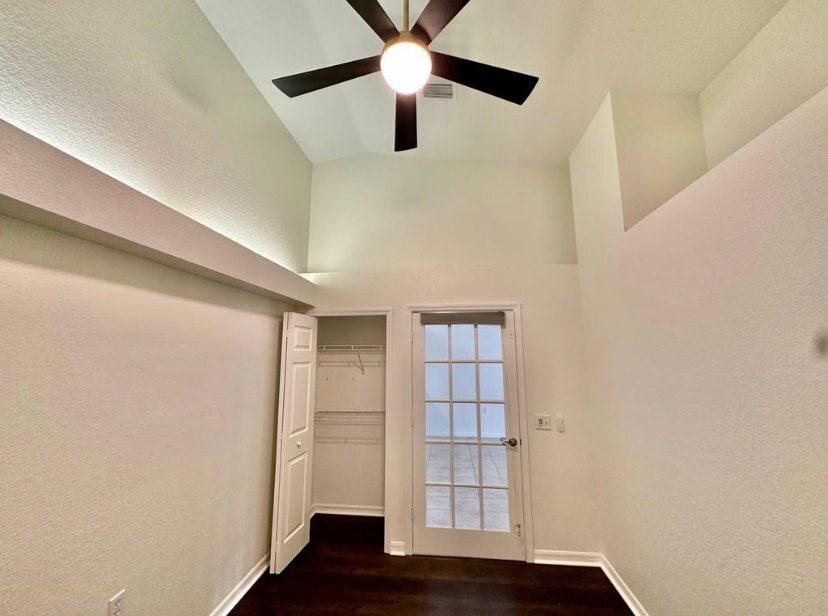 Building Photo - 25735 Lake Amelia Way