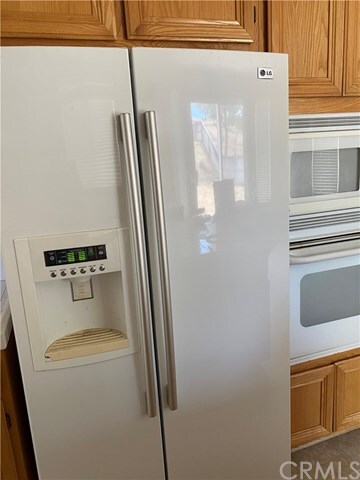 Building Photo - 23547 Karen Pl