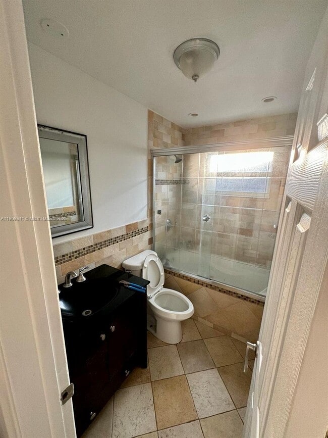 Building Photo - 8670 NW 28th Pl