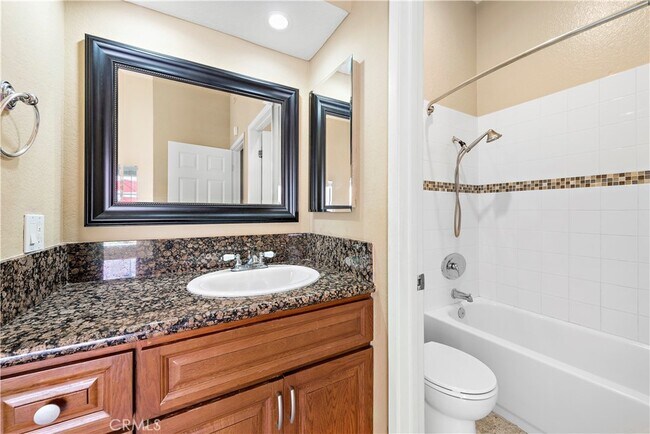 Building Photo - 81 Pearl-