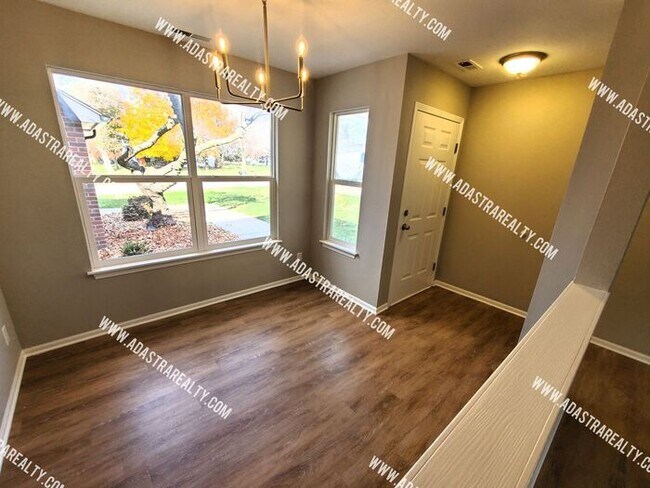 Building Photo - Gorgeous Remodeled Duplex in Baldwin City-Available in JUNE!!