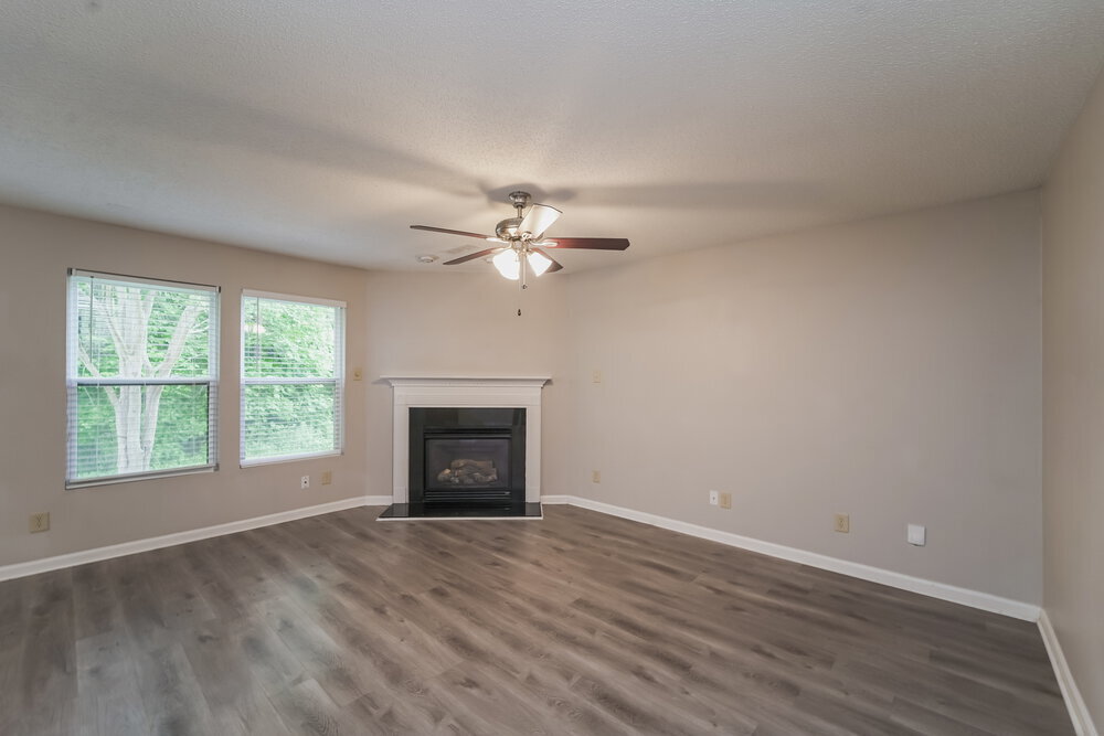 Building Photo - 1231 Willow Bridge Ct